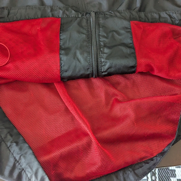 Men's Black Jacket with Red Accents - Brand:Starter Y2K Vintage Windbreaker Mesh - Picture 9 of 15
